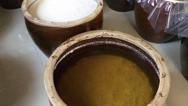 用不銹鋼釀酒設備做半固態(tài)大米酒，怎樣判斷發(fā)酵是否完成？