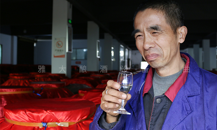 酸量過大會導(dǎo)致酒味酸重、刺鼻